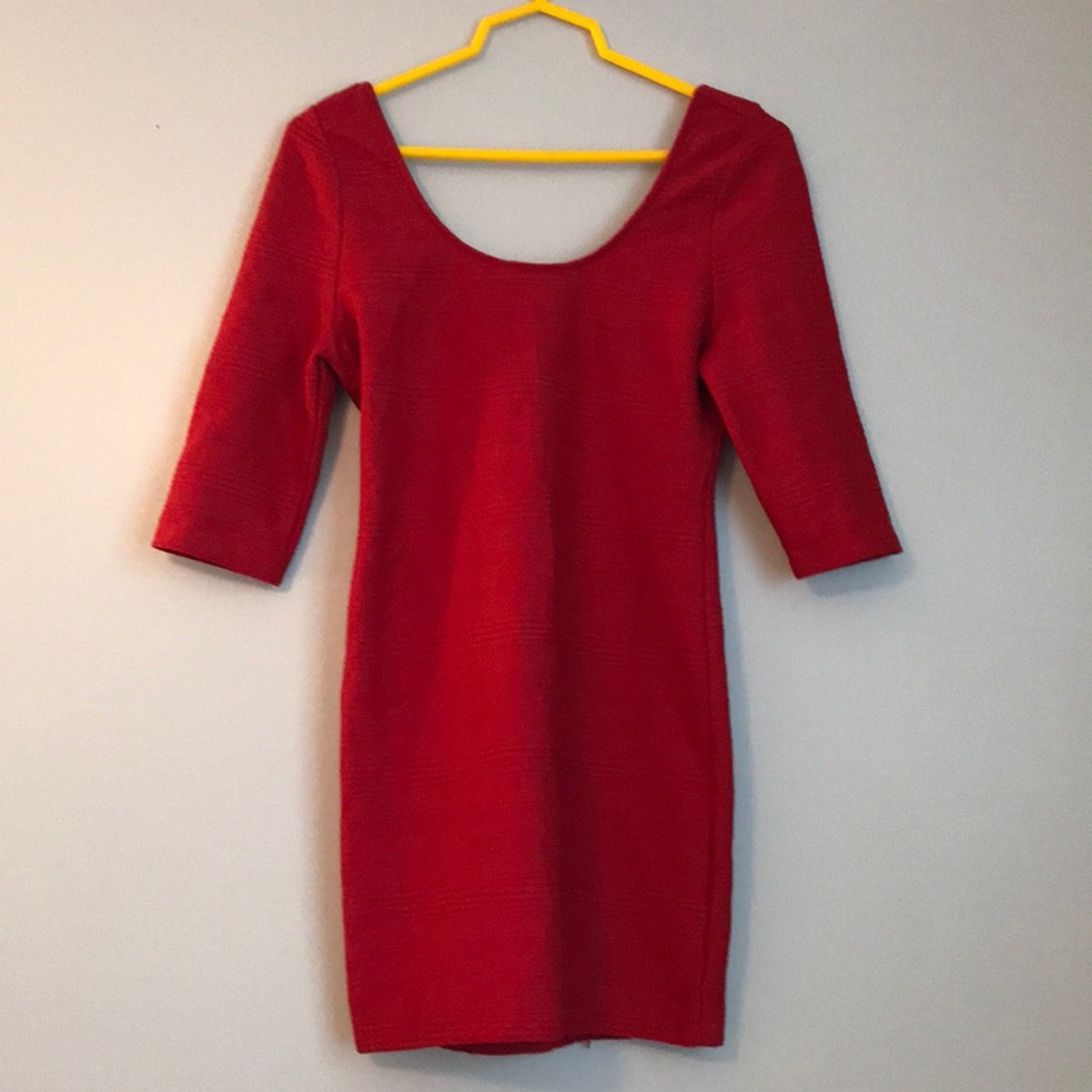 Red cocktail dress - Picture 3 of 4